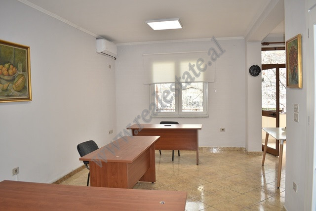 Office space for rent on Bajram Curri Boulevard in Tirana.

Located on the 4th floor of an existin